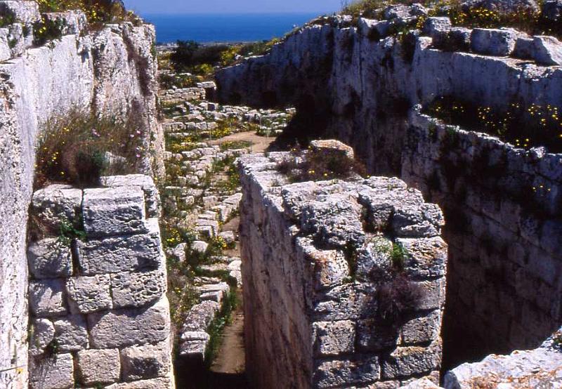 119-Siracusa,forte Eurialo,24 aprile 2000.jpg